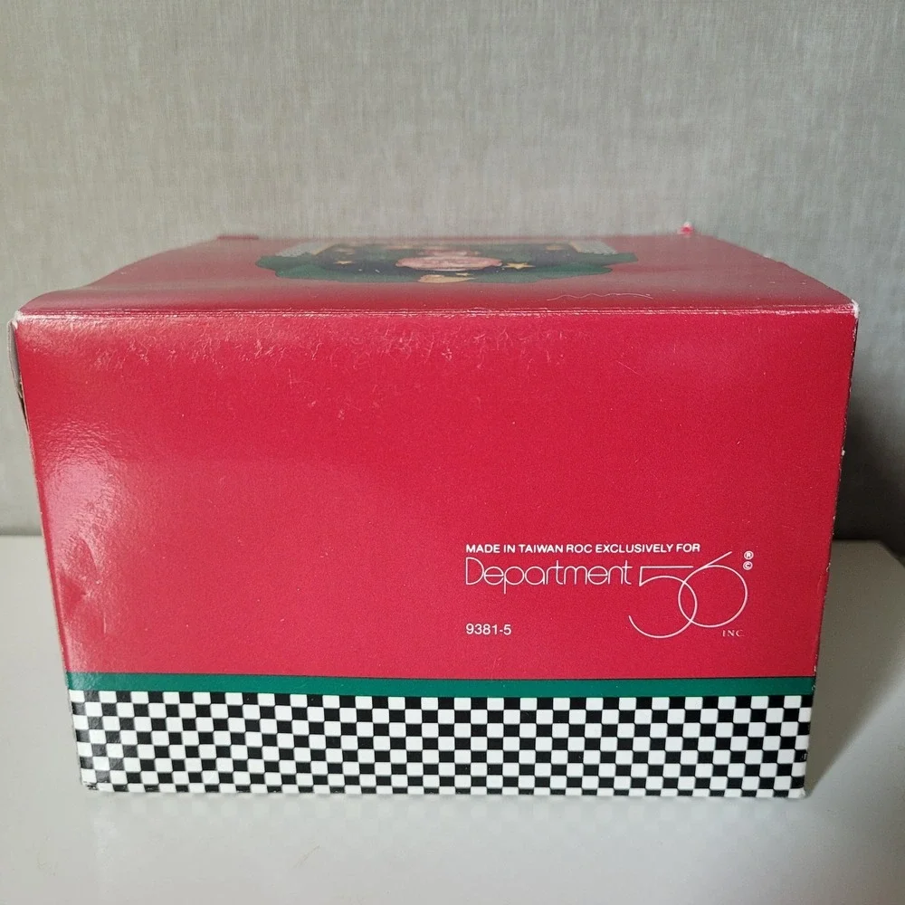 Department 56 MerryMakers 